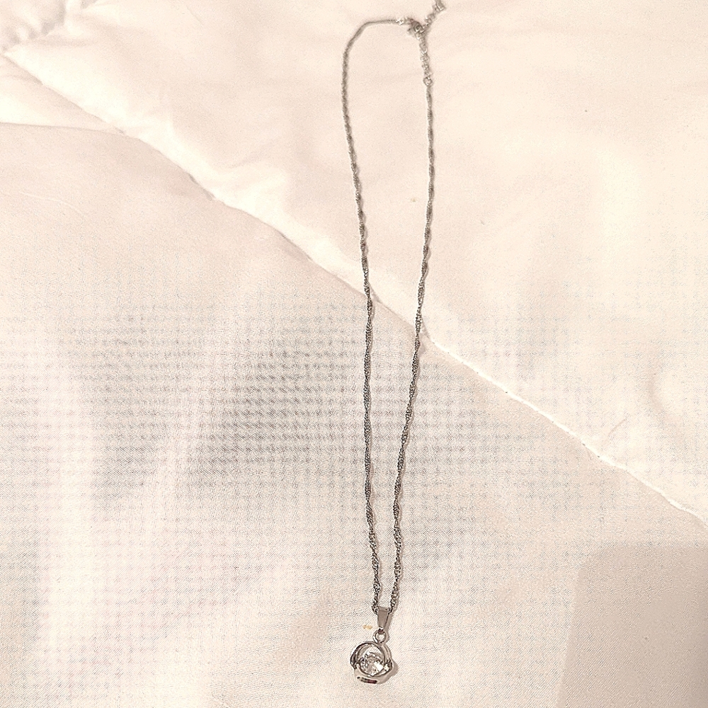 Delicate CZ necklace - Picture 5 of 5